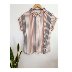 NEVER WORN 2-button-down stripe shirt